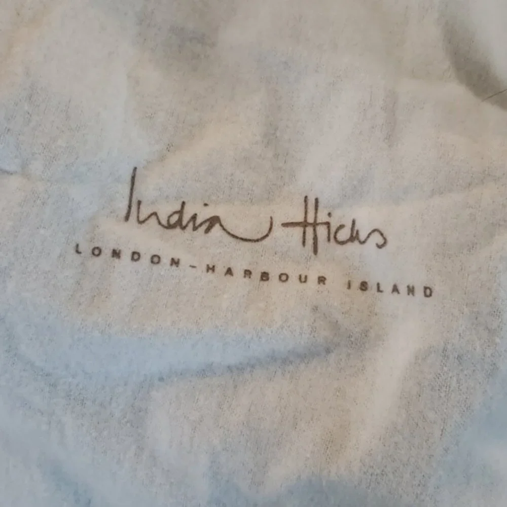 India Hicks Duchess of Windsor Laptop/Briefcase Leather Trim Handles